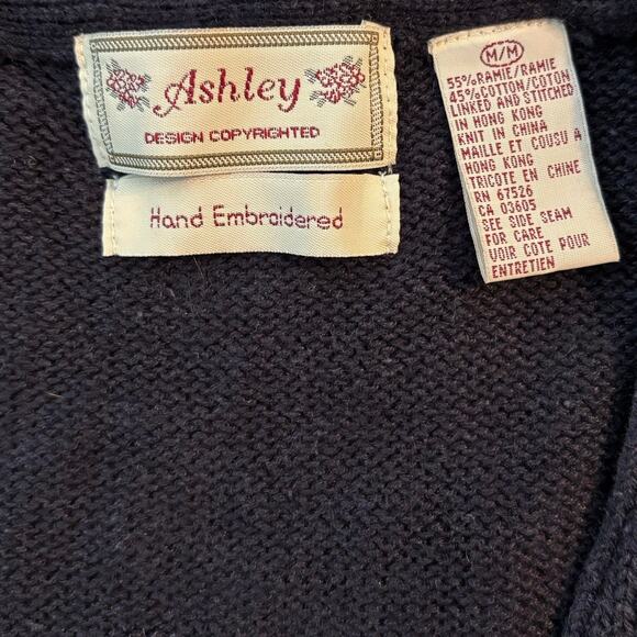 Ashley Size M Hand Embroidered Floral Cardigan Sweater V Neck Goldtone Buttons - Picture 4 of 5